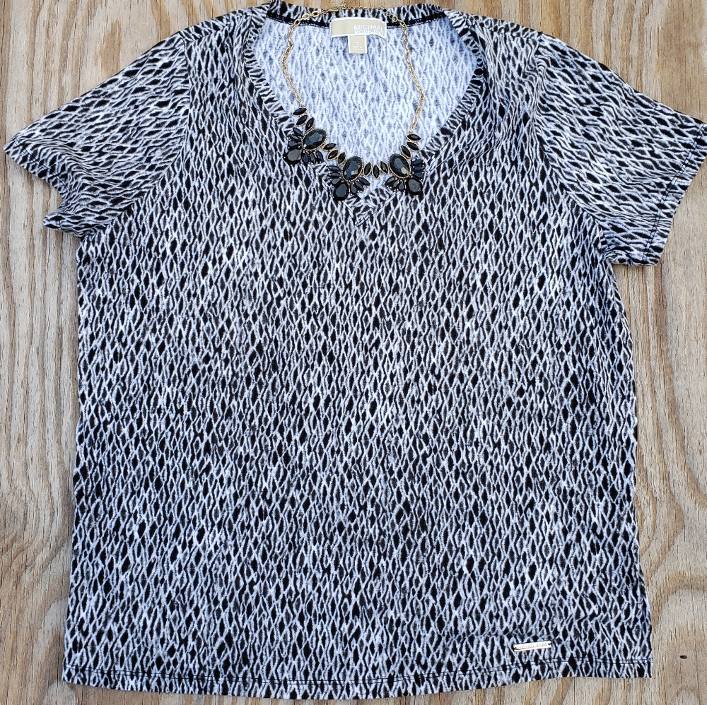 Michael Kors Shortsleeve T-Shirt - Picture 1 of 3